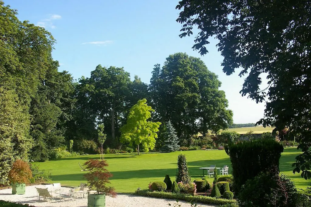 Hotel Les Herbes Folles Mauregard