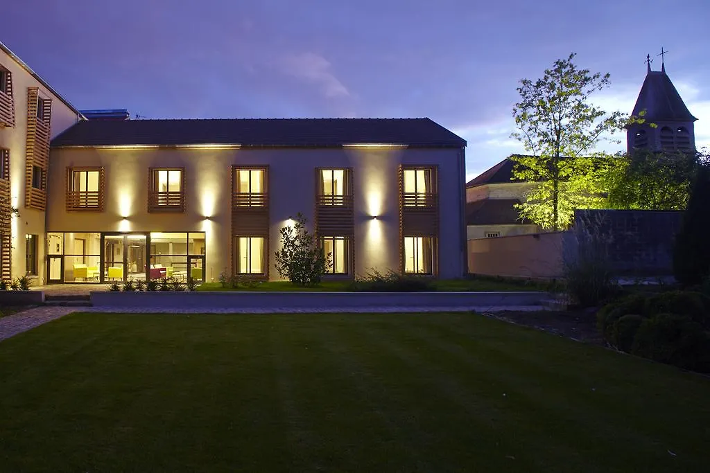 Hotel Les Herbes Folles Mauregard